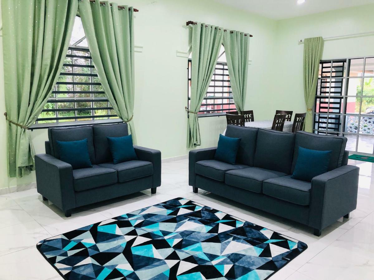 Atocha Homestay - Terong@Taiping Kampong Salak Extérieur photo